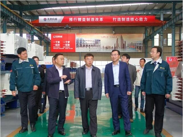 區(qū)委常委、區(qū)紀(jì)委書(shū)記、區(qū)監(jiān)委主任王慶峰調(diào)研天意機(jī)械